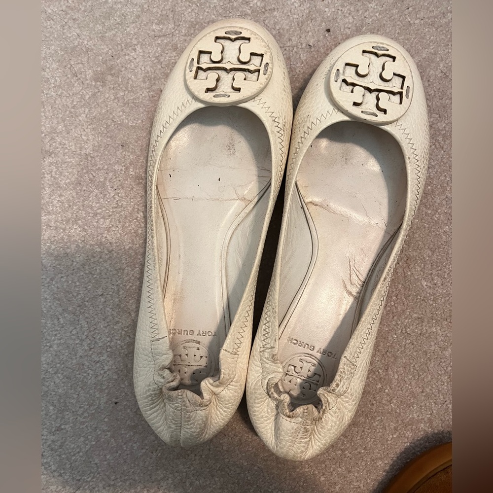 Tory Burch white leather flats size 8
